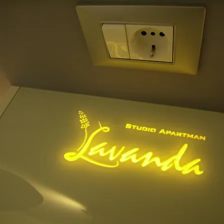 Lavender Apartman